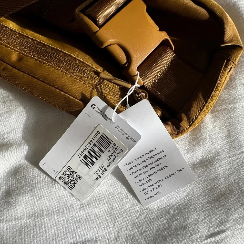 🆕🤎 Lululemon Everywhere Belt Bag Burnt Caramel